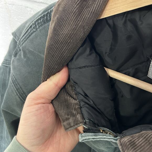 Vintage Carhartt Quilted Artic Jacket “Hunter Green” - Picture 8 of 9